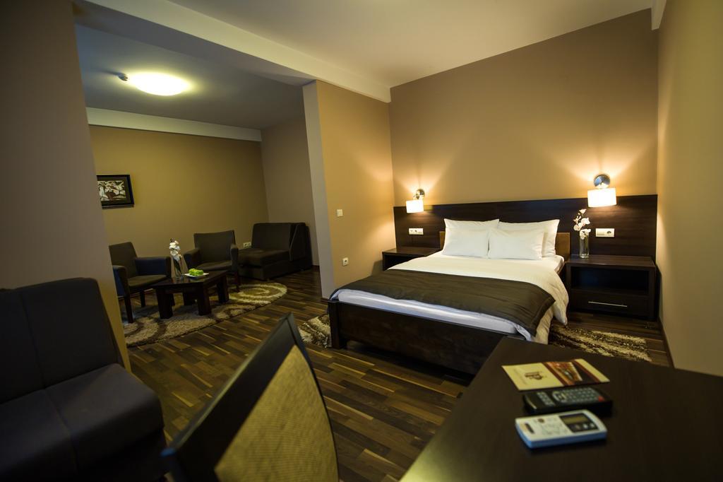 Hotel Pozega Phòng bức ảnh