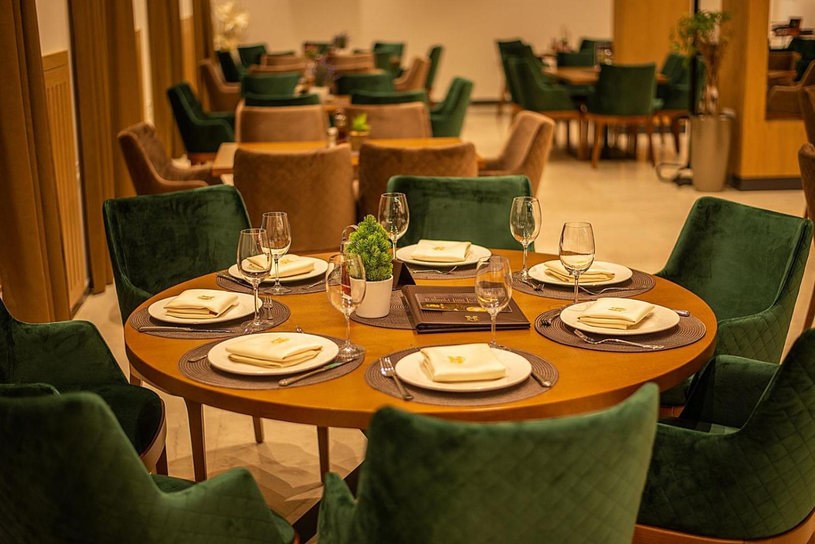 Hotel Pozega Ngoại thất bức ảnh