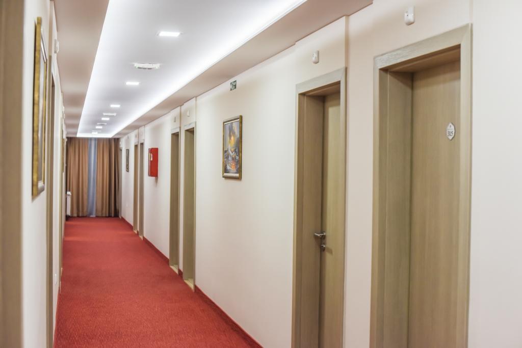 Hotel Pozega Ngoại thất bức ảnh